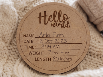 Hello, World! Newborn Milestone Disc